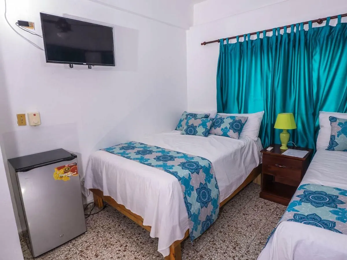 B&M Setup Hotels Los Mameyes
